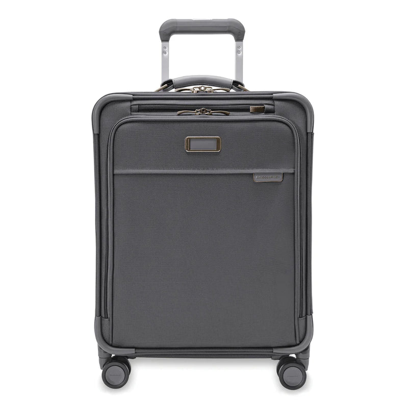 Briggs & Riley Baseline Large Expandable Spinner