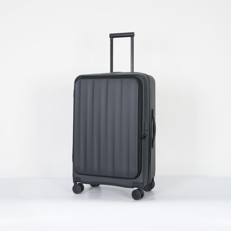 Verage Greenwich II 30" Large Hardside Expandable Spinner Luggage